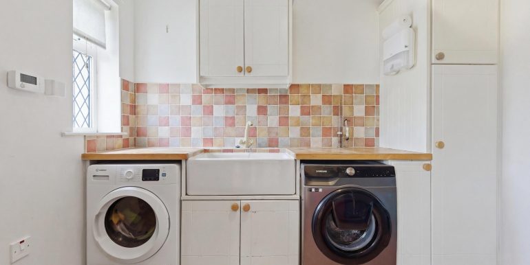 CI4A7580_declutter_6264a358_autoremove_23266000