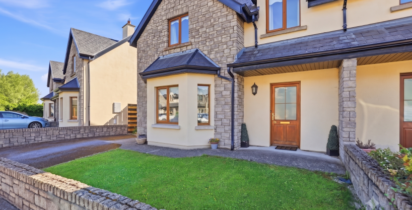 12 Roselawn, Rosanna Road, Tipperary Town, Co. Tipperary, E34KC80